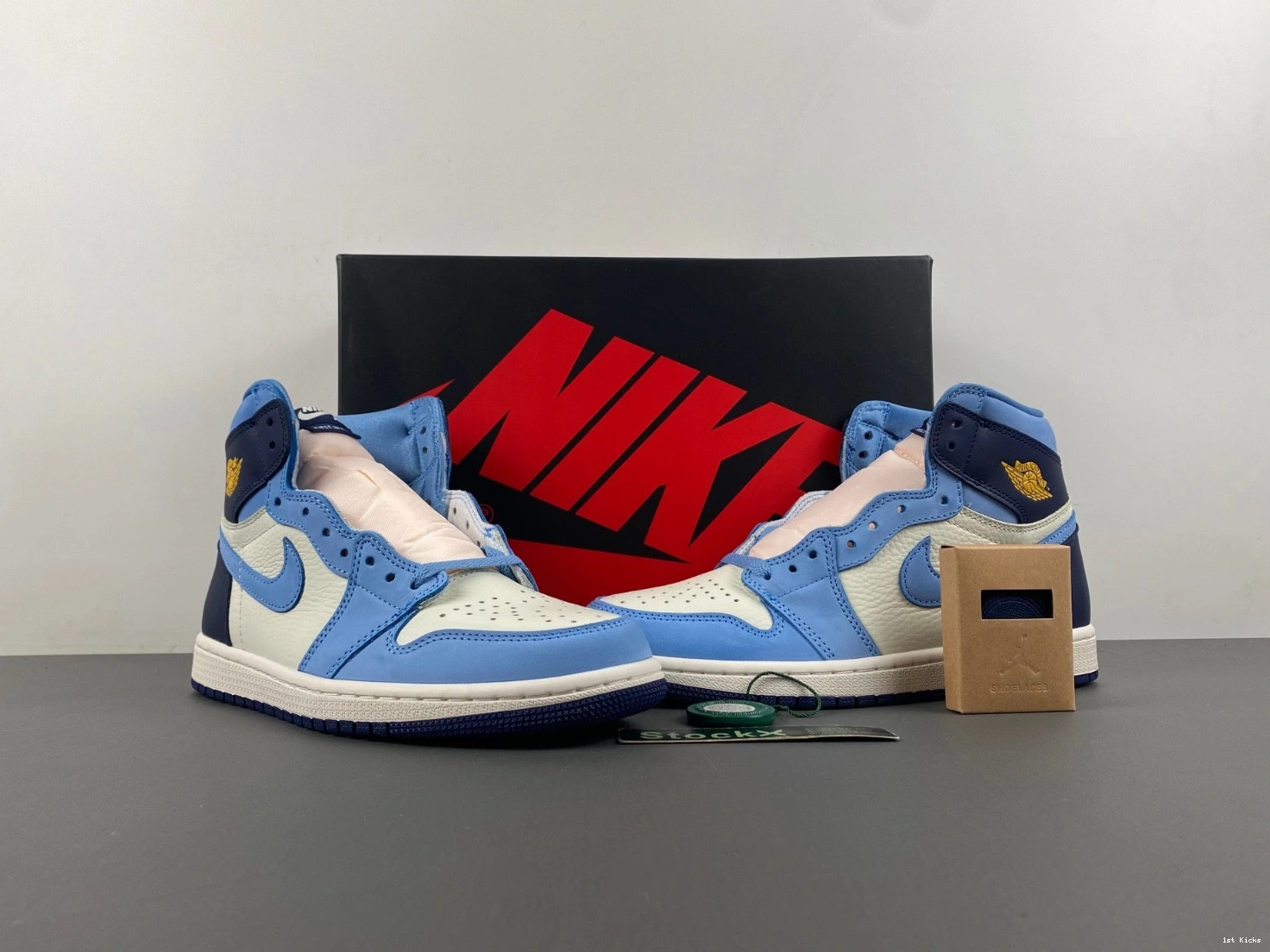 OG FD2596-400 1 Jordan High Flight First Air in 1102